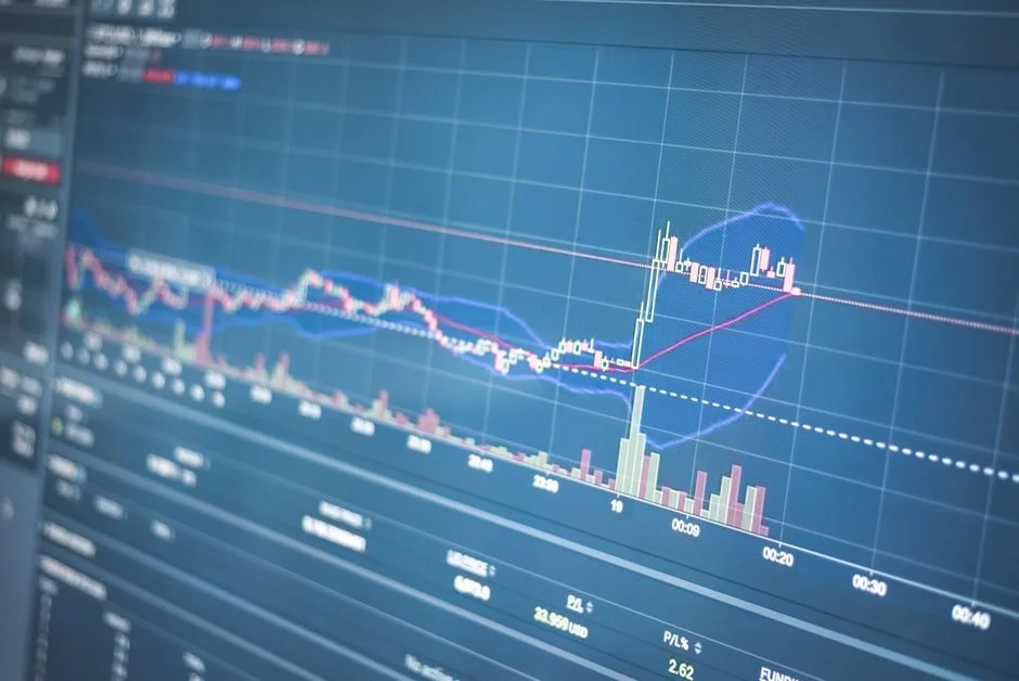 Крипто-ETF: Чому ринок втратив більше $2 млрд за тиждень